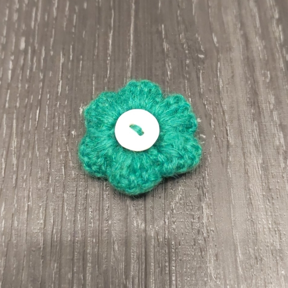 The Tie Bar Lapel Flower - Picture 2 of 2